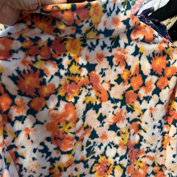 Lands and pull over - Picture 3 of 7